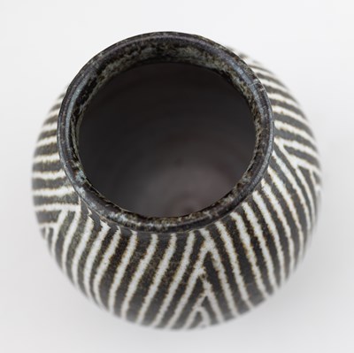 Lot 245 - JANET ADAM (1940-2021); a group of stoneware...