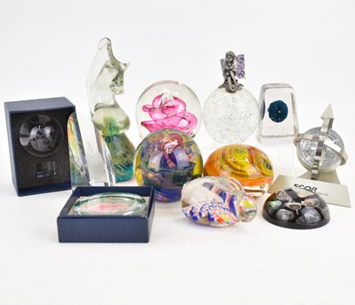 Lot 366 - Twelve glass, acrylic and other paperweights...