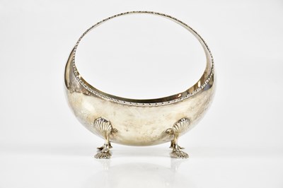 Lot 2067 - HENRY MATTHEWS; a George V hallmarked silver...