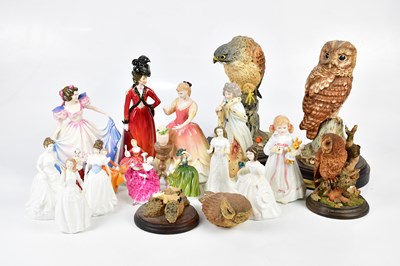 Lot 1522 - ROYAL DOULTON; a collection of figures...