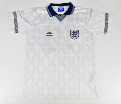 Lot 2674 - PAUL GASCOIGNE; a signed England 1990 retro...