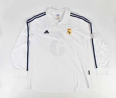 Lot 2678 - ZINEDINE ZIDANE; a Real Madrid centenary retro...