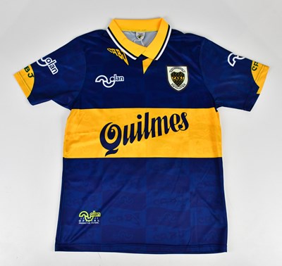 Lot 2685 - DIEGO MARADONA; a signed Boca Juniors retro...