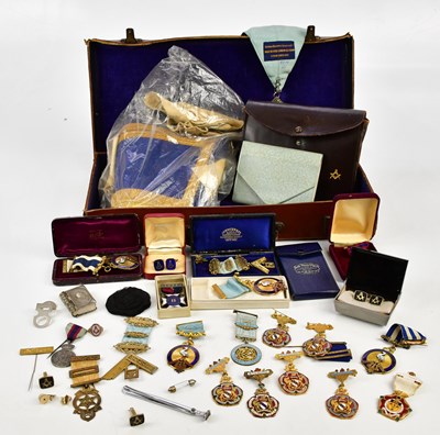 Lot 671 - A collection of assorted Masonic regalia...