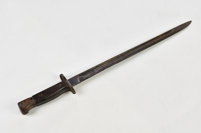 Lot 2566 - A 1907 pattern bayonet, length of blade 42cm.