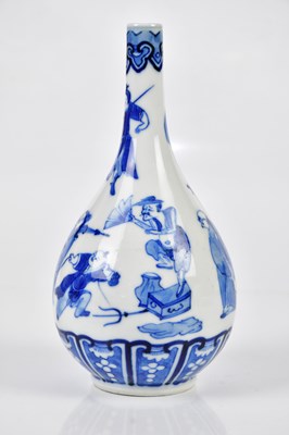 Lot 1186 - A late 19th century Chinese blue and white...