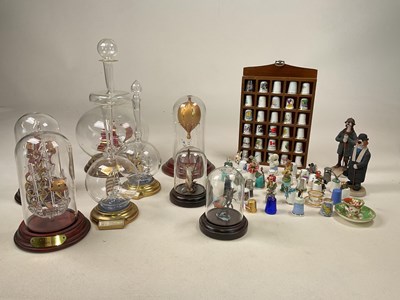 Lot 53 - A quantity of collectibles including art glass...