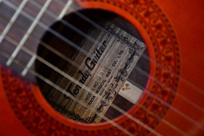 Lot 1075 - A Yamaha C-40 acoustic guitar and a Terada...