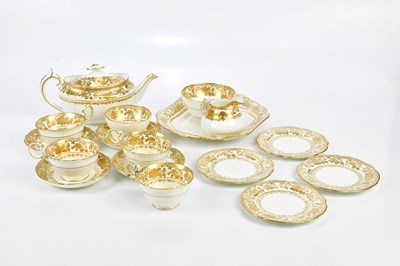 Lot 1500 - HAMMERSLEY; a part tea service with gilt...