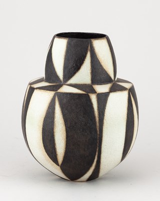 Lot 354 - JOHN WARD (1938-2023); a stoneware black and...