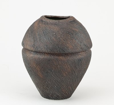 Lot 93 - CHRIS CARTER (born 1945); a stoneware vessel...