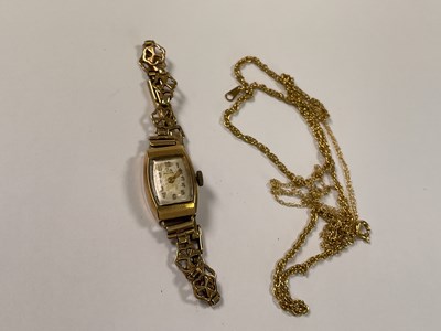 Lot 517 - A lady's 9ct gold wristwatch, with hallmarked...