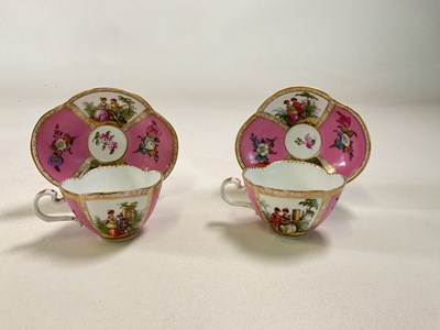 Lot 307 - A pair of Meissen inspired style quatralobed...