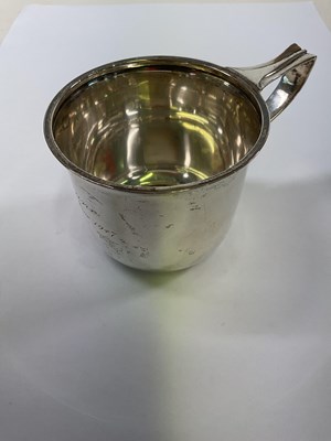 Lot 369 - A George V hallmarked silver christening cup...