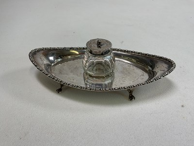 Lot 368 - A George V hallmarked silver ink standish of...