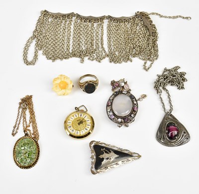 Lot 2526 - A collection of assorted costume jewellery...