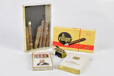 Lot 681 - CIGARS; a boxed set of five King Edward cigars,...