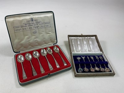 Lot 380 - MAPLE & CO, LONDON; cased set of six George V...