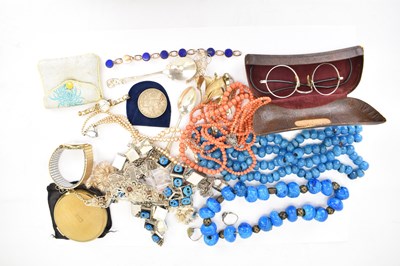 Lot 1154 - A collection of vintage, modern and antique...
