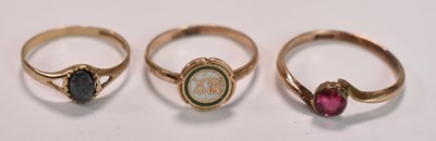 Lot 468 - Two 9ct yellow gold dress rings, combined...