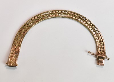 Lot 403 - A 9ct tricolour gold bracelet, length 17.5cm,...