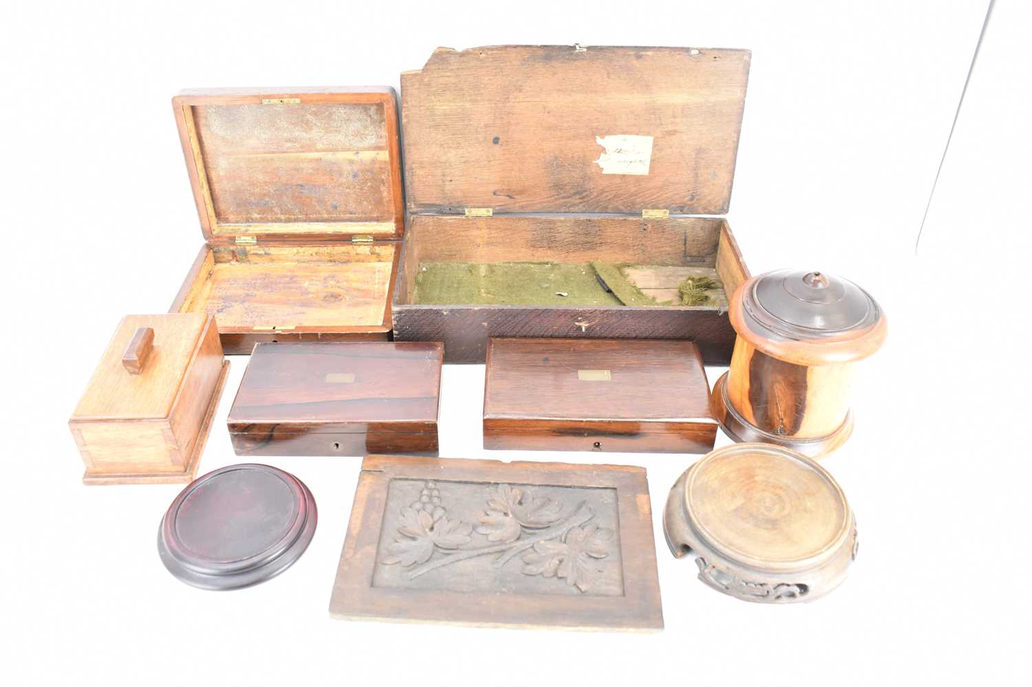 Lot 395 - Various antique and vintage wooden boxes and...