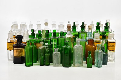 Lot 512 - A collection of pharmaceutical glass bottles,...