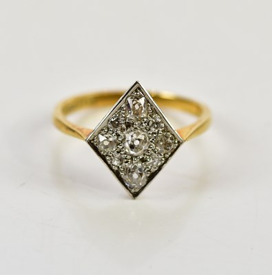 Lot 60 - An 18ct yellow gold platinum tipped diamond...