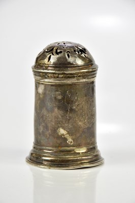 Lot 2210 - A Georgian hallmarked silver pounce pot of...