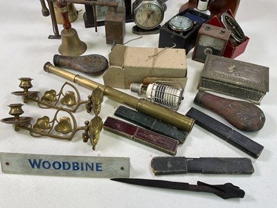 Lot 41 - A collectors' lot including a pair of brass...