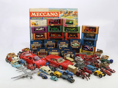 Lot 194 - A collection of vintage toys including Meccano...