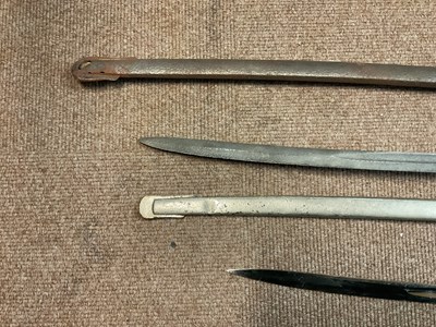 Lot 464 - A British cavalry sabre, with scabbard, with a...