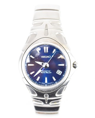 Lot 1211 - SEIKO; a gentlemen's Kinetic Autorelay...