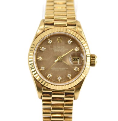 Lot 961a - ROLEX; a ladies' 18ct yellow gold 'Oyster...