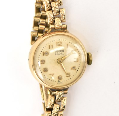 Lot 1213 - TUDOR; a ladies' vintage Royal 9ct gold...