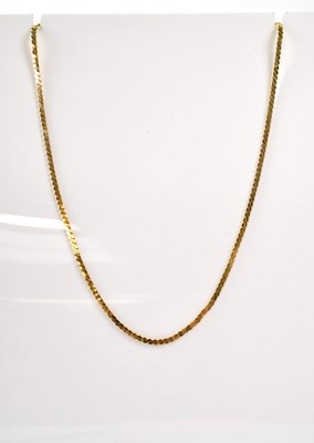 Lot 1077 - A 14ct yellow gold necklace, length 38cm,...