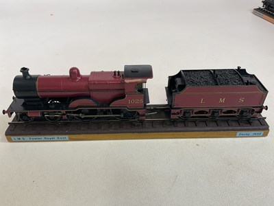 Lot 136 - An 0 Gauge 4-4-0 LMS 1025 steam locomotive