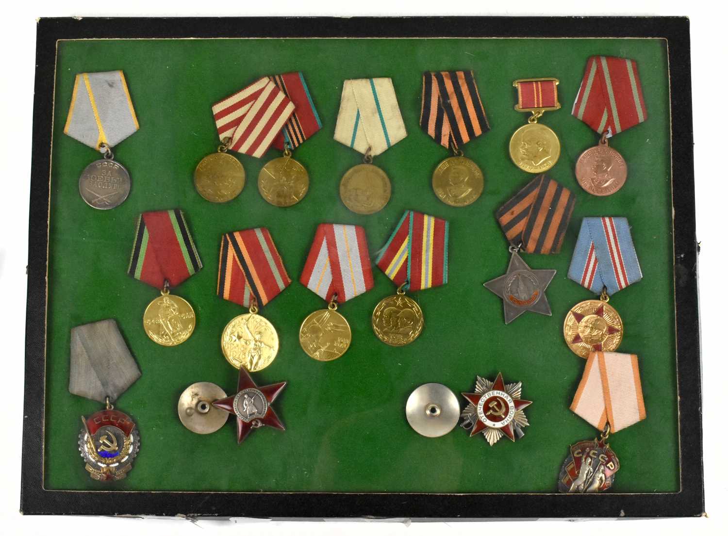 Lot 406 - A collection of Russian medals and orders to