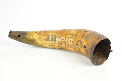 Lot 1261 - An 18th century horn powder / shot flask, with...