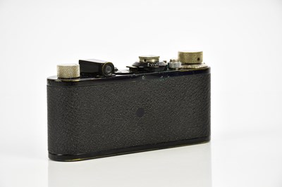 Lot 378 - LEICA; a Leica I 35mm film camera, serial No...