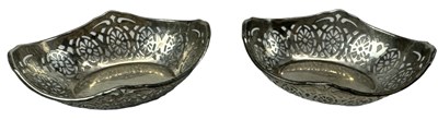 Lot 1224 - JOSEPH GLOSTER LTD; a pair of George V...