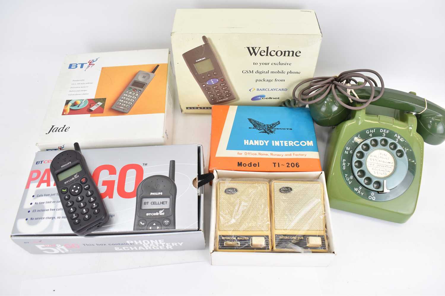 Lot 378 - Various vintage telephones to include a Seven...