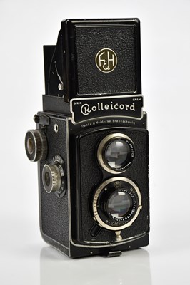 Lot 439 - ROLLEICORD; a Rolleicord Model 2 TLR camera,...