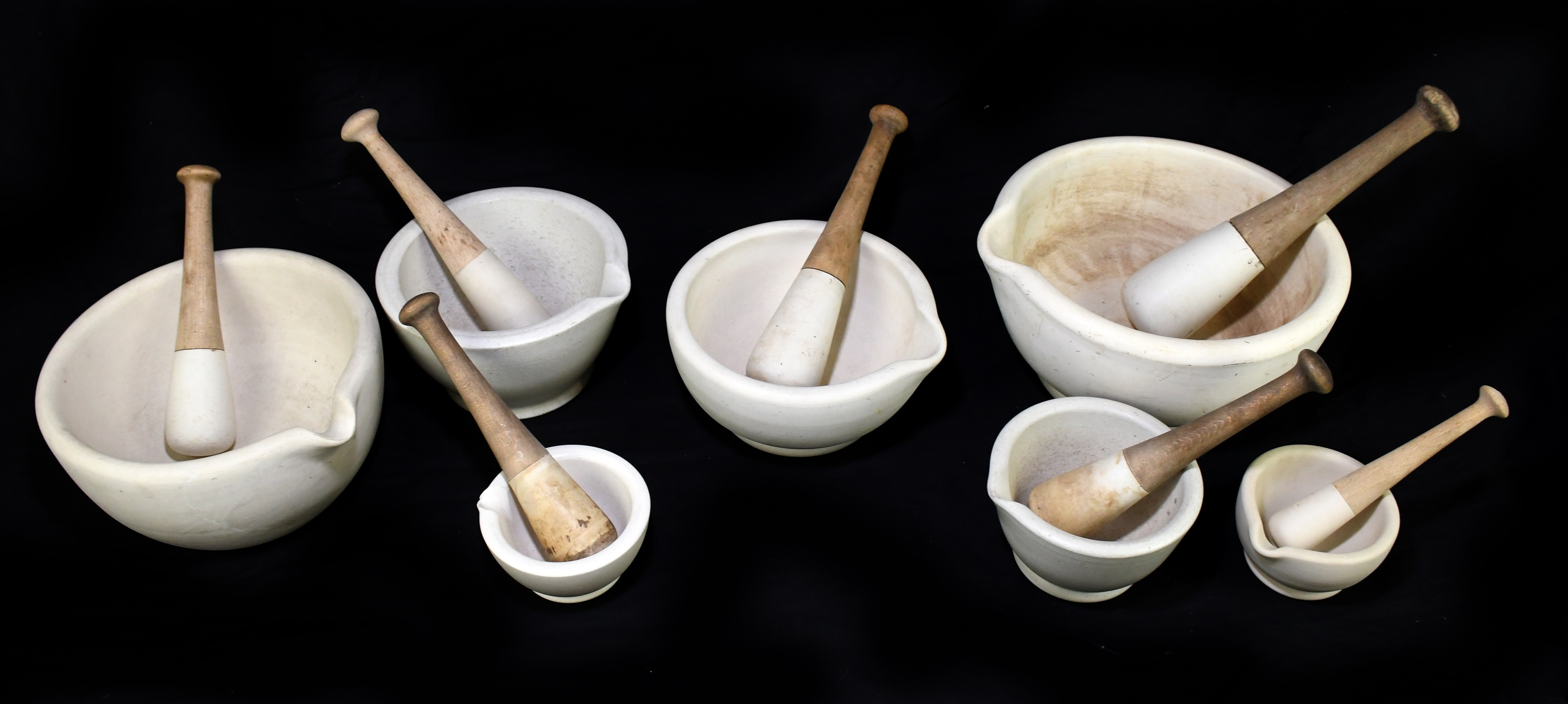 Lot 144 Seven pestle and mortars of various sizes,