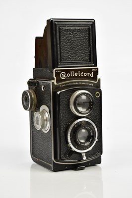 Lot 443 - ROLLEICORD; a Rolleicord I A TLR Type 4.5...