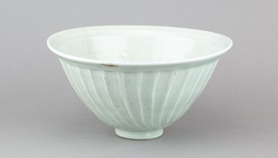 Lot 63 - Leach Pottery, in the manner of Bernard Leach...