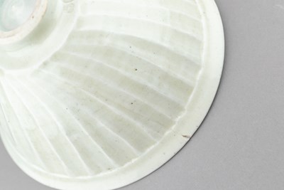 Lot 63 - Leach Pottery, in the manner of Bernard Leach...