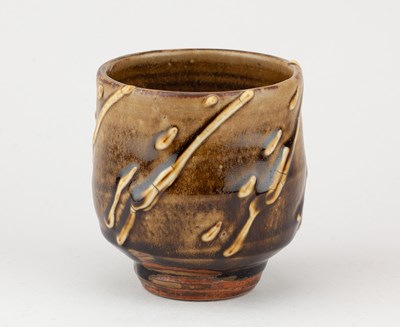 Lot 635 - TAKESHI YASUDA (born 1943); a stoneware yunomi...