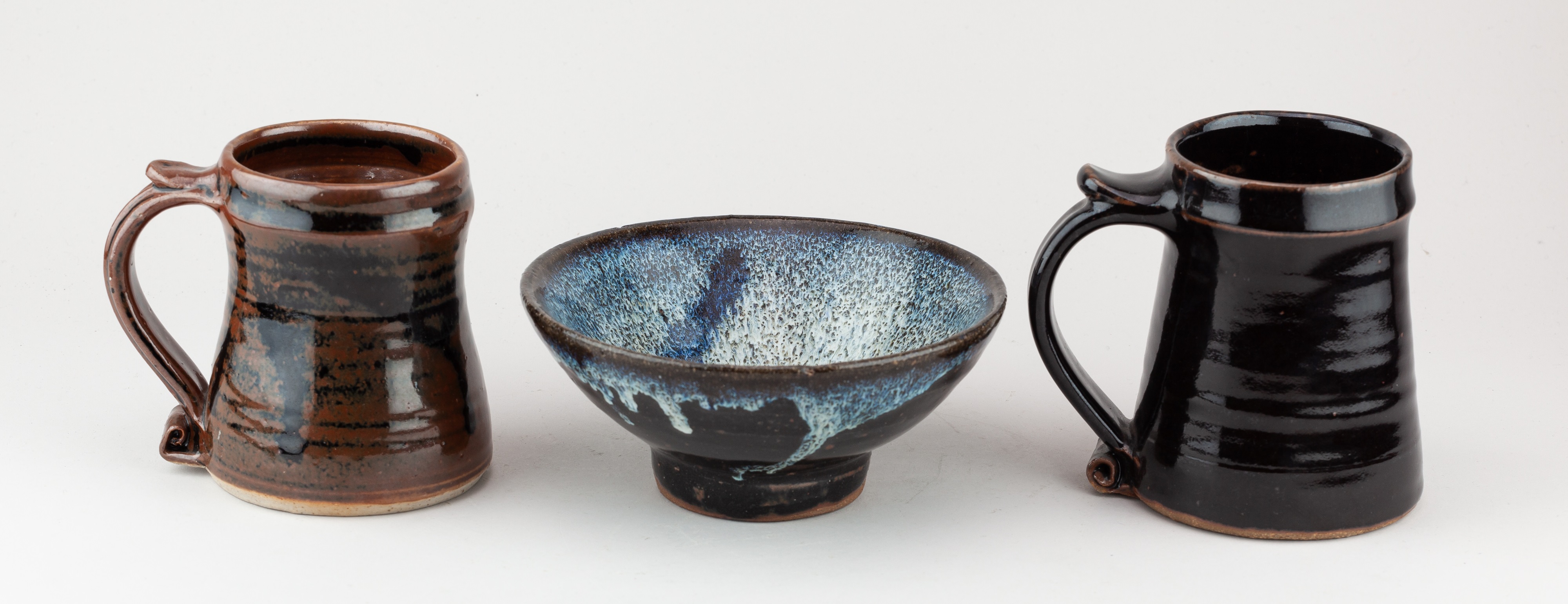 Lot 649 - TREVOR CORSER (1938-2015) for Leach Pottery;