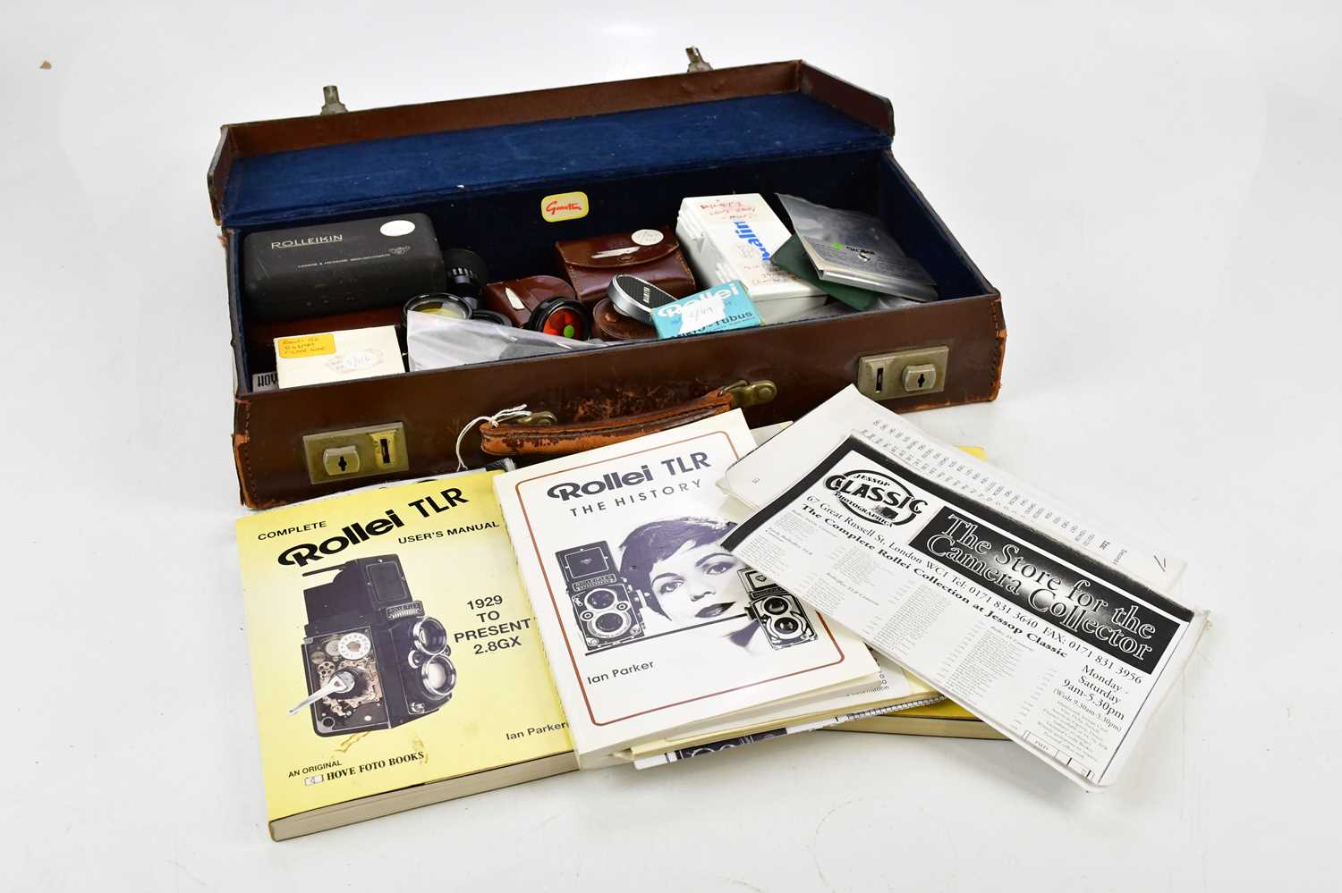 Lot 360 - A Selection of Rollei Accessories